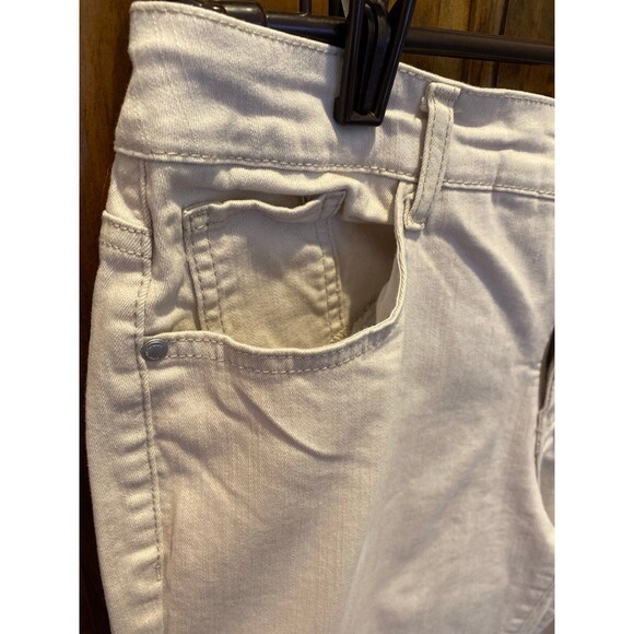Bandolino Jeans Caroline Size 12 Cream Lightweight Pants 98% Cotton 2% Spandex - Picture 5 of 12